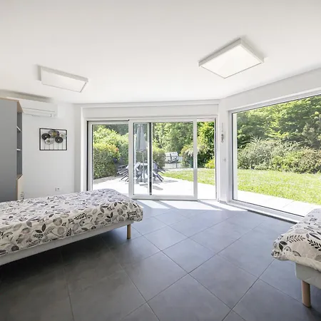 Holiday home Gite Familial - Le Jardin De L'Esch - Espace Nature Moderne & Confort - Jardin Et Terrasse - Clim Parking Wifi - Elite Premium Properties Services
