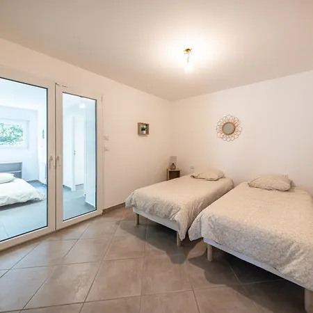 Holiday home Gite Familial - Le Jardin De L'Esch - Espace Nature Moderne & Confort - Jardin Et Terrasse - Clim Parking Wifi - Elite Premium Properties Services