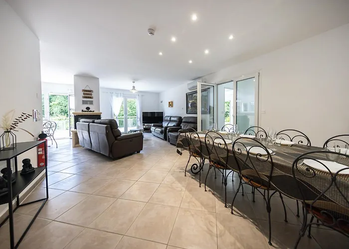 Дом отдыха Grand Nature A - Clim, Jardin Prive & Terrasse - 7 Lits