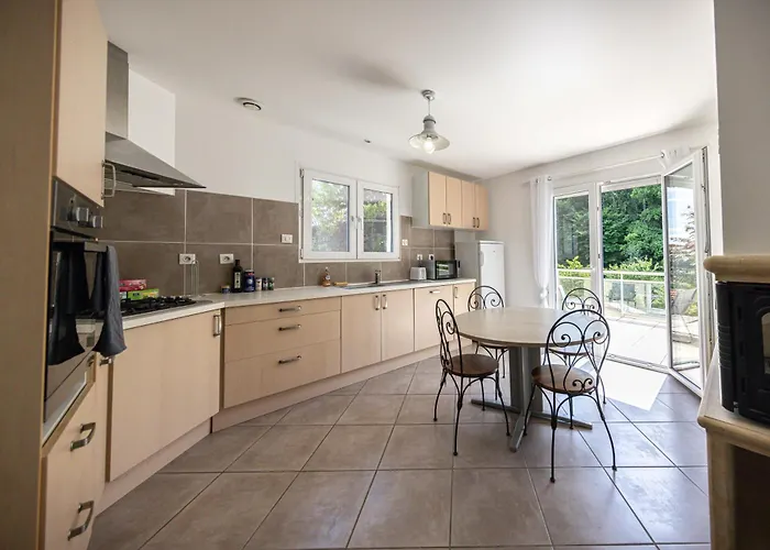 Grand Nature A - Clim, Jardin Prive & Terrasse - 7 Lits *