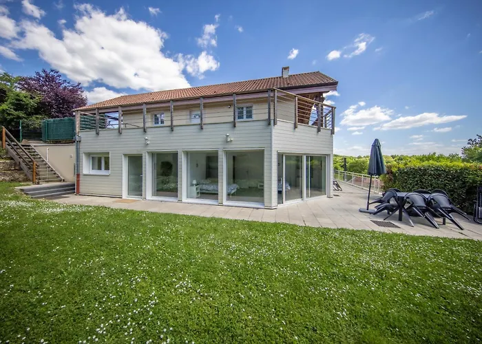 Grand Nature A - Clim, Jardin Prive & Terrasse - 7 Lits Jezainville