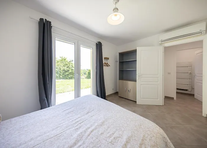 Grand Nature A - Clim, Jardin Prive & Terrasse - 7 Lits